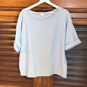 GAP Light Gray Short Sleeve Women's lightweight ribbed top XL